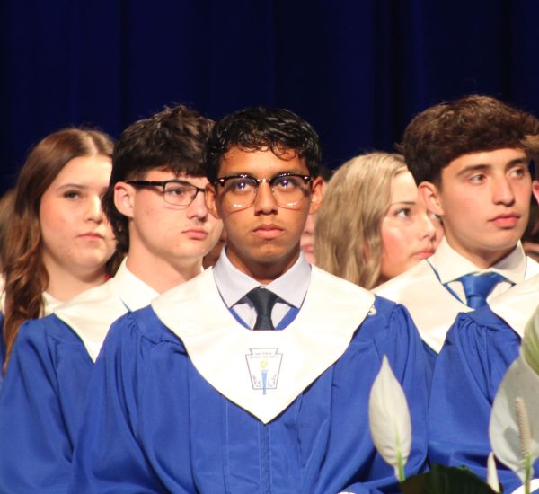 Senior Zimri Vergara attends Senior Awards Night April 22 alongside his fellow graduating class. Courtesy of Linda Fry.